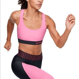 Under Armour Mid Crossback Sports Bra